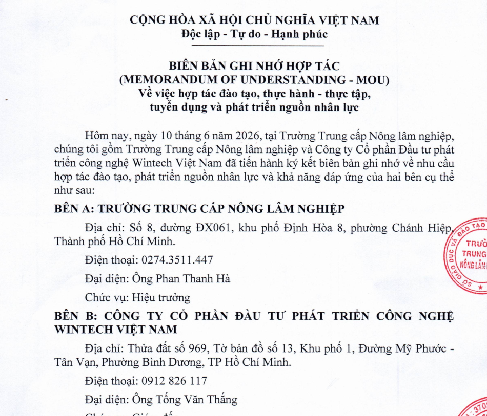 Biên bản hợp tác giữa Trường TCNLN với Công ty CP Đầu tư và phát triển công nghệ Wintech Việt Nam